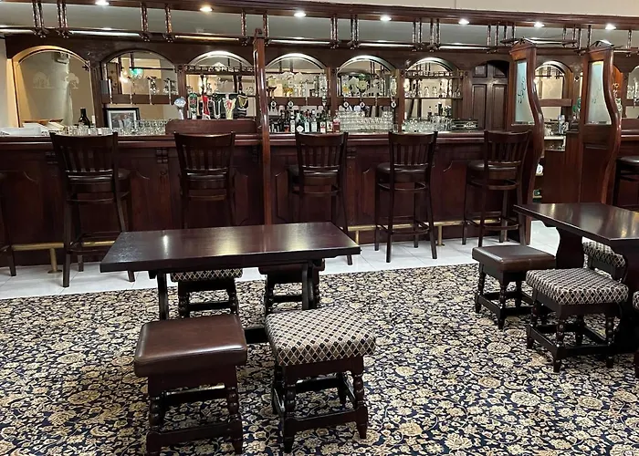 Grand Hotel